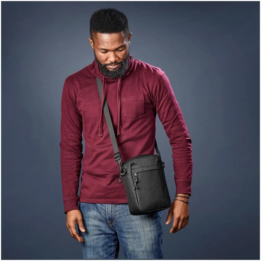BG-AL-412-B-BG-AL-412-B-LIFESTYLE-NO-LOGO_1024X1024.webp